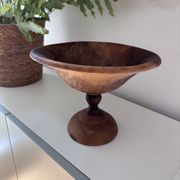 Coupe sur pied / Compotier artisanal en bois tourné (Bois d'olivier)