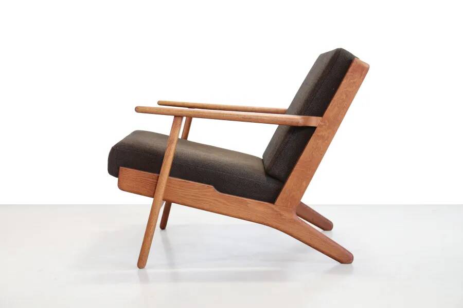 Oak Hans Wegner GE290 armchair for Getama