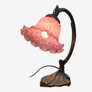 Lampe bronze avec tulipe rose