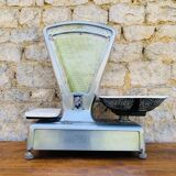 Old Lutrana grocery scale