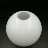 Globe in white opaline
