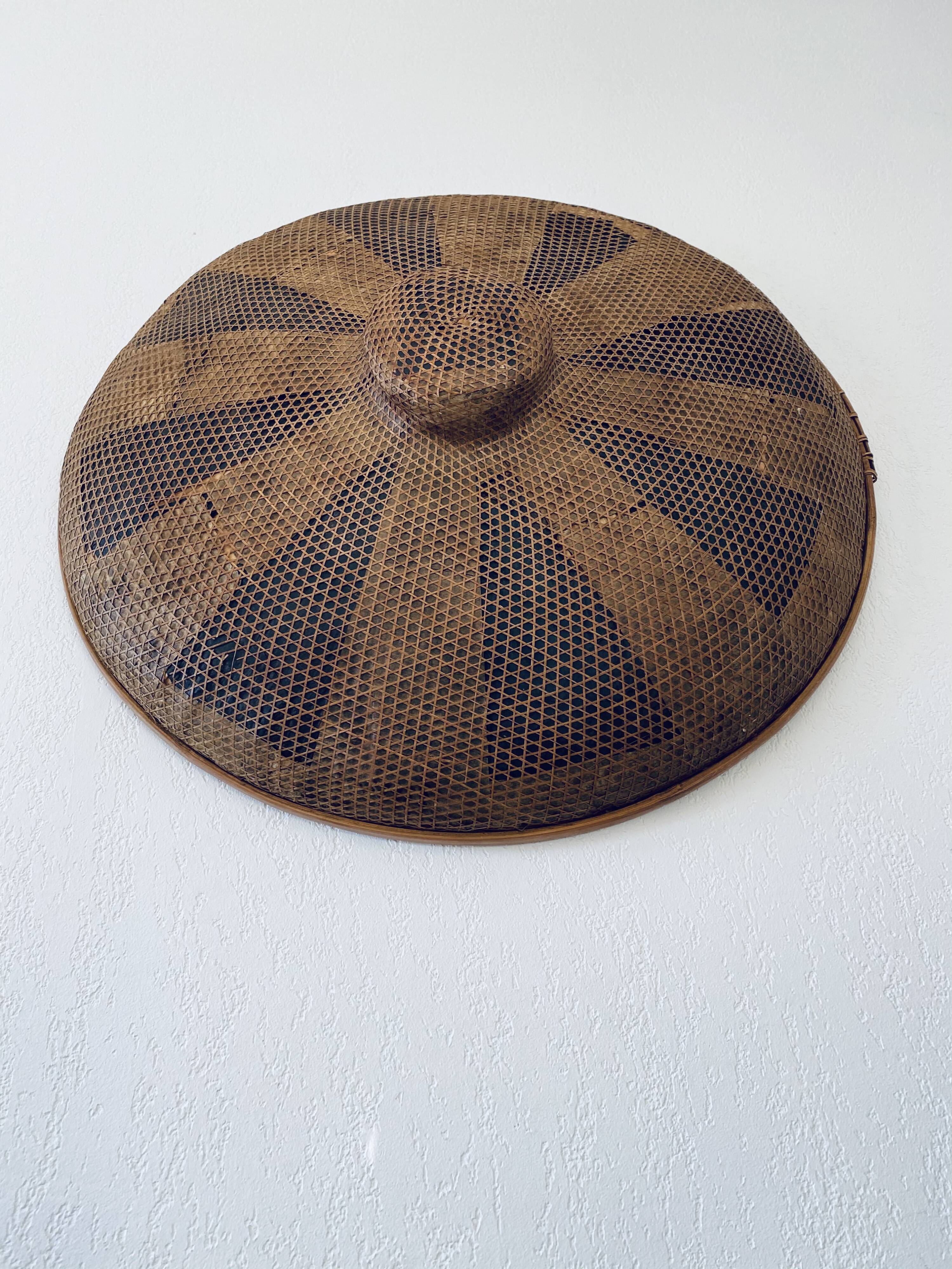 Ancient Asian hat 75 cm in diameter