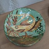2 large Puigdemont dishes