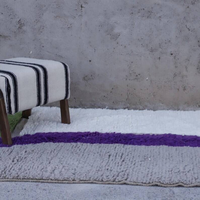 Moroccan Berber rug 250cm x 150cm