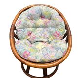 Fauteuil pivotant en rotin