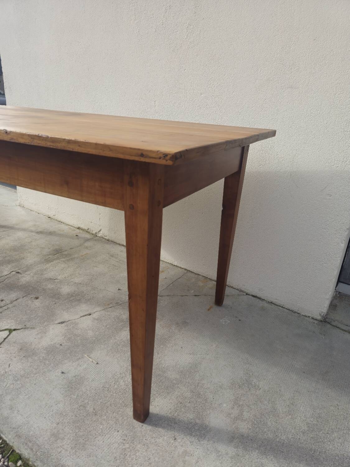 Rustic farmhouse table in solid cherry wood 19th century - 1m91.5
