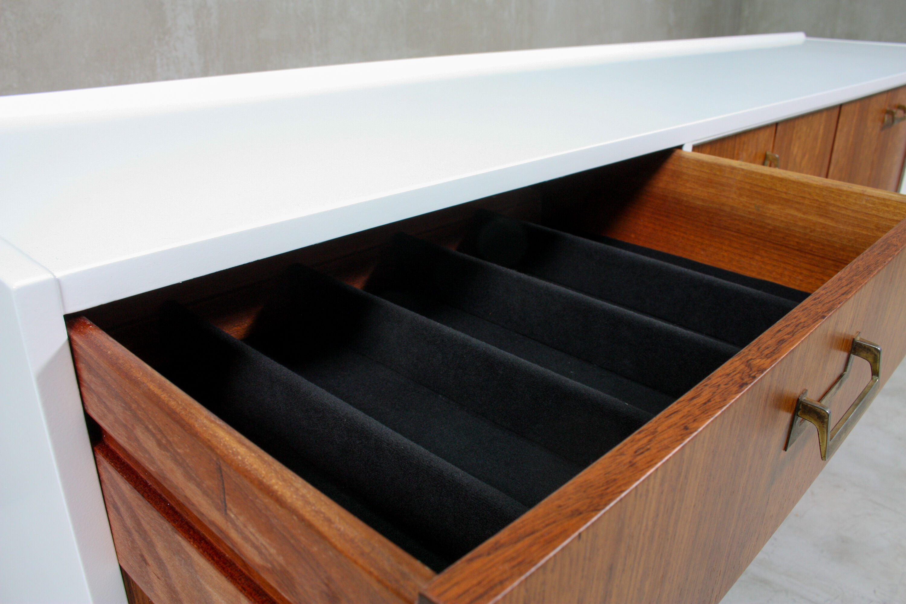 White lacquered long sideboard G Plan, 1960’s