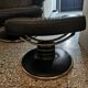 Stressless chair ekorness jazz grained leather and his foot rests