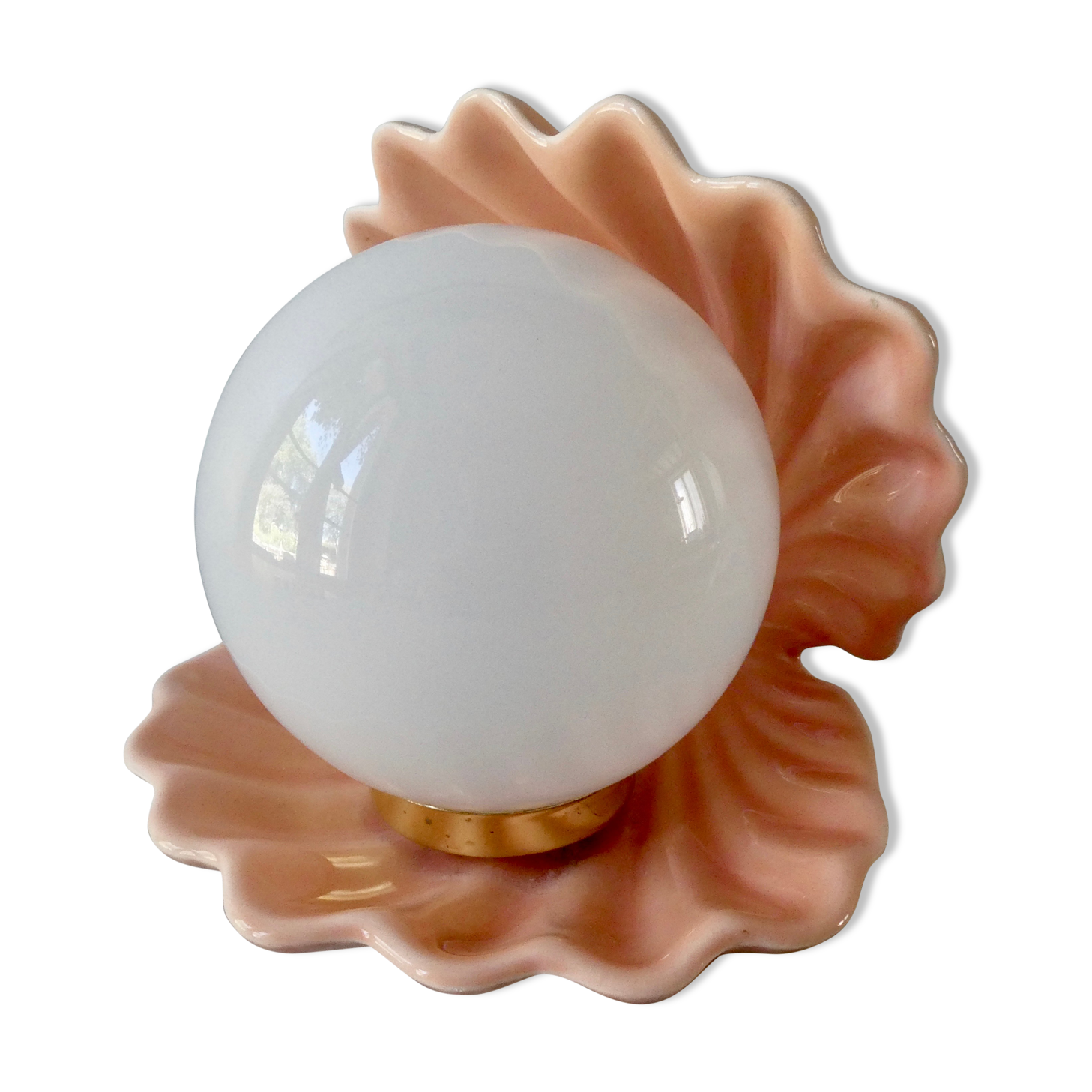 Ceramic shell lamp and 80s opaline lamp
