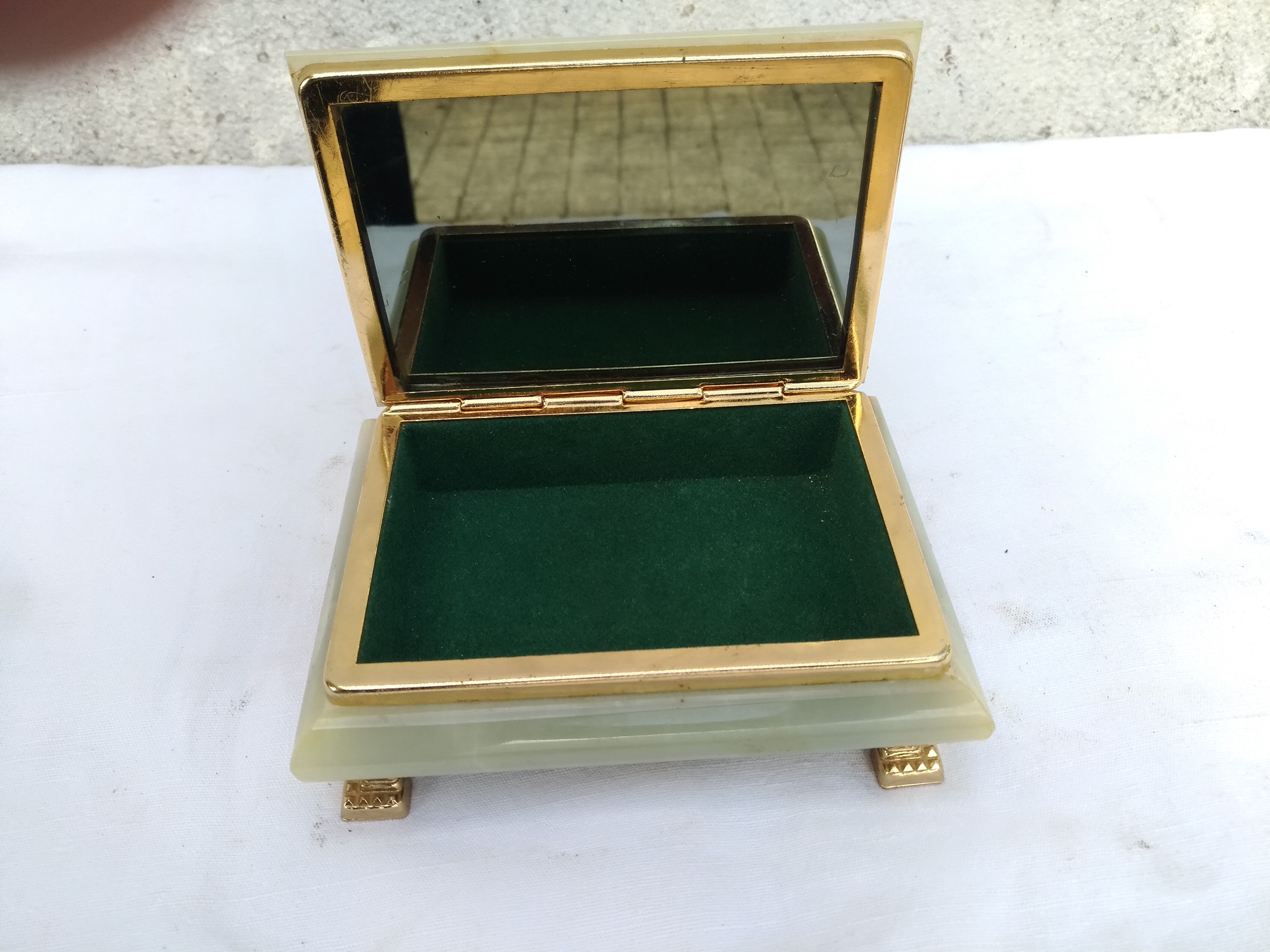 Albatra jewelry box