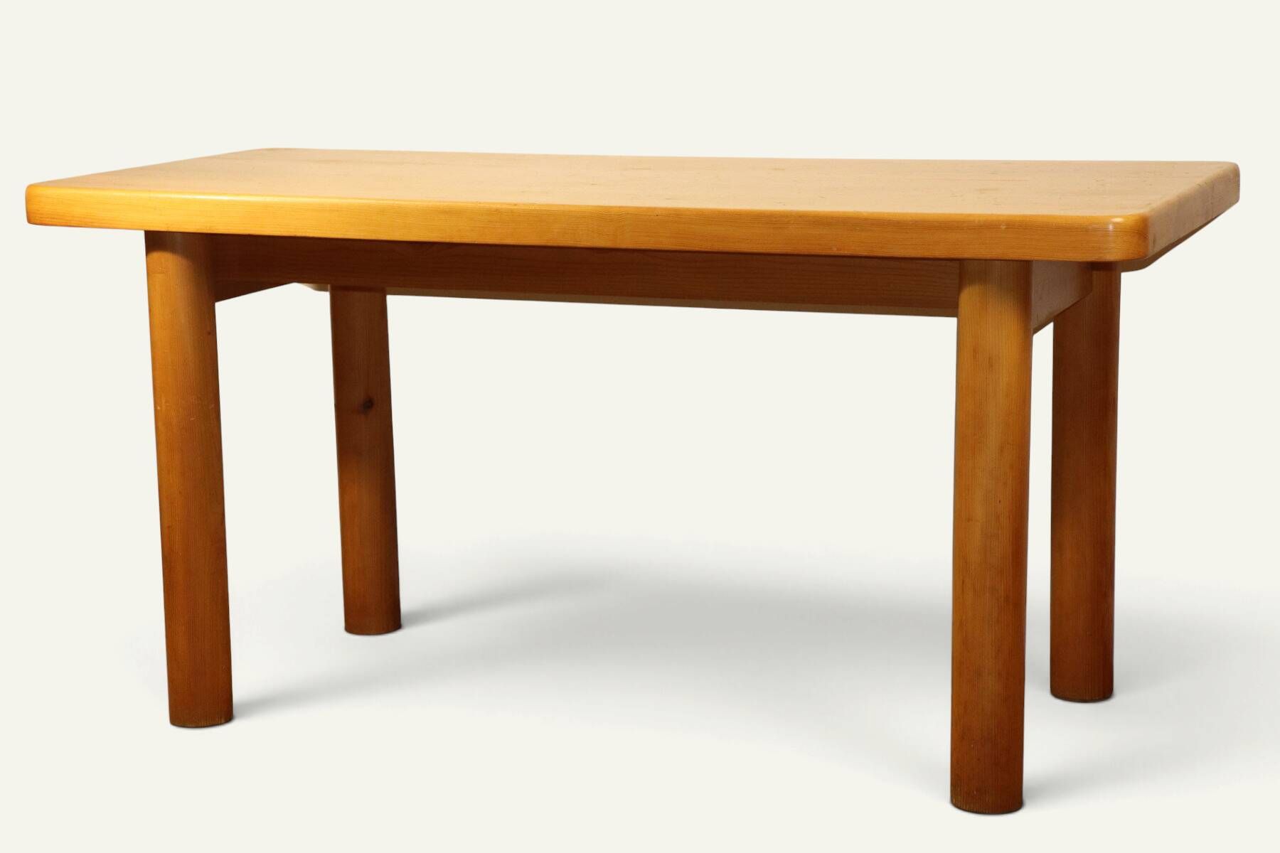Table René Martin en pin massif moderniste, 1960