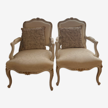 Lot de 2 fauteuils de style Louis XIV