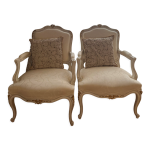 Lot de 2 fauteuils de style Louis