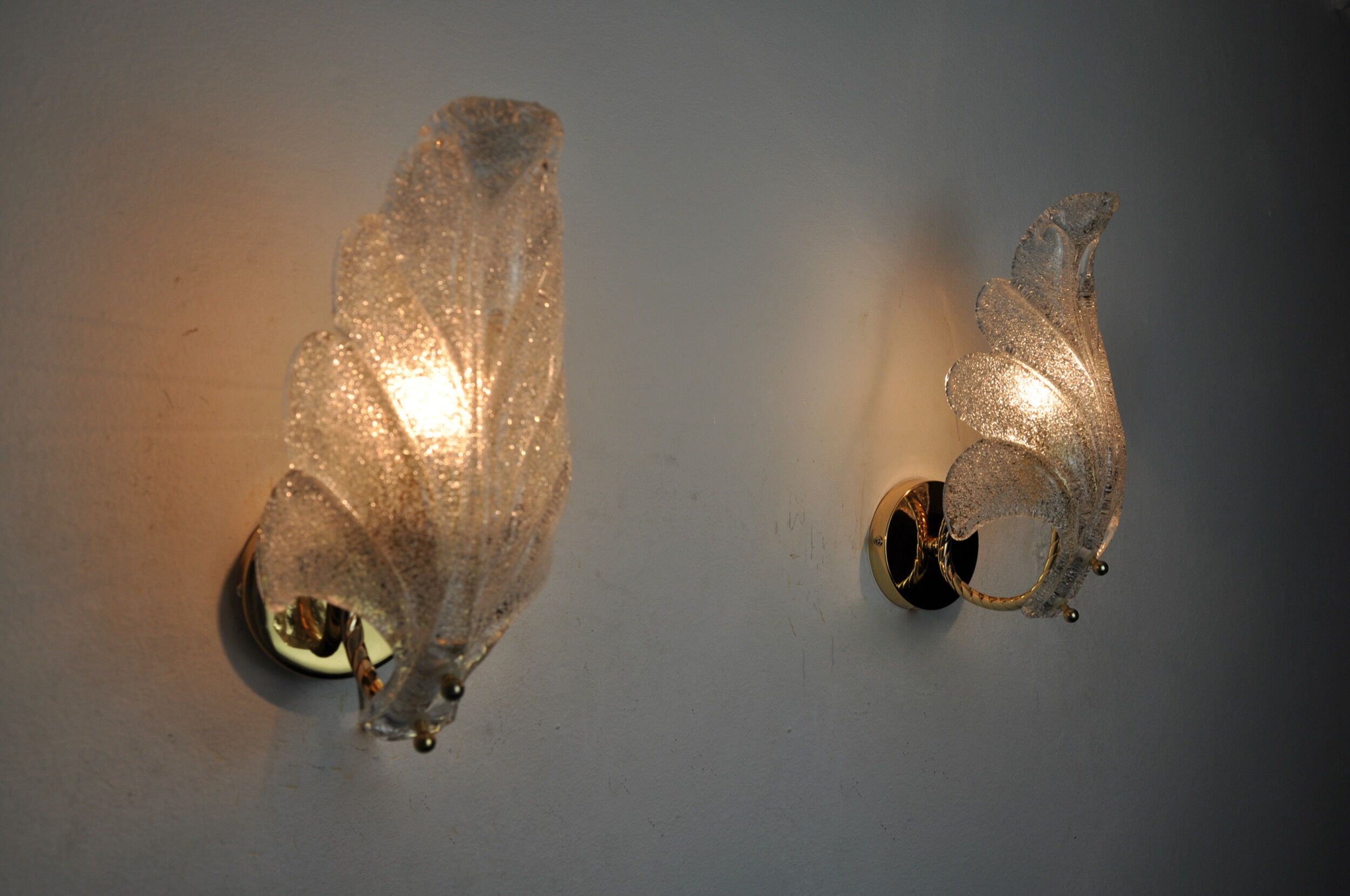 Pair of frosted leaf sconces, murano glass, italy, 1970
