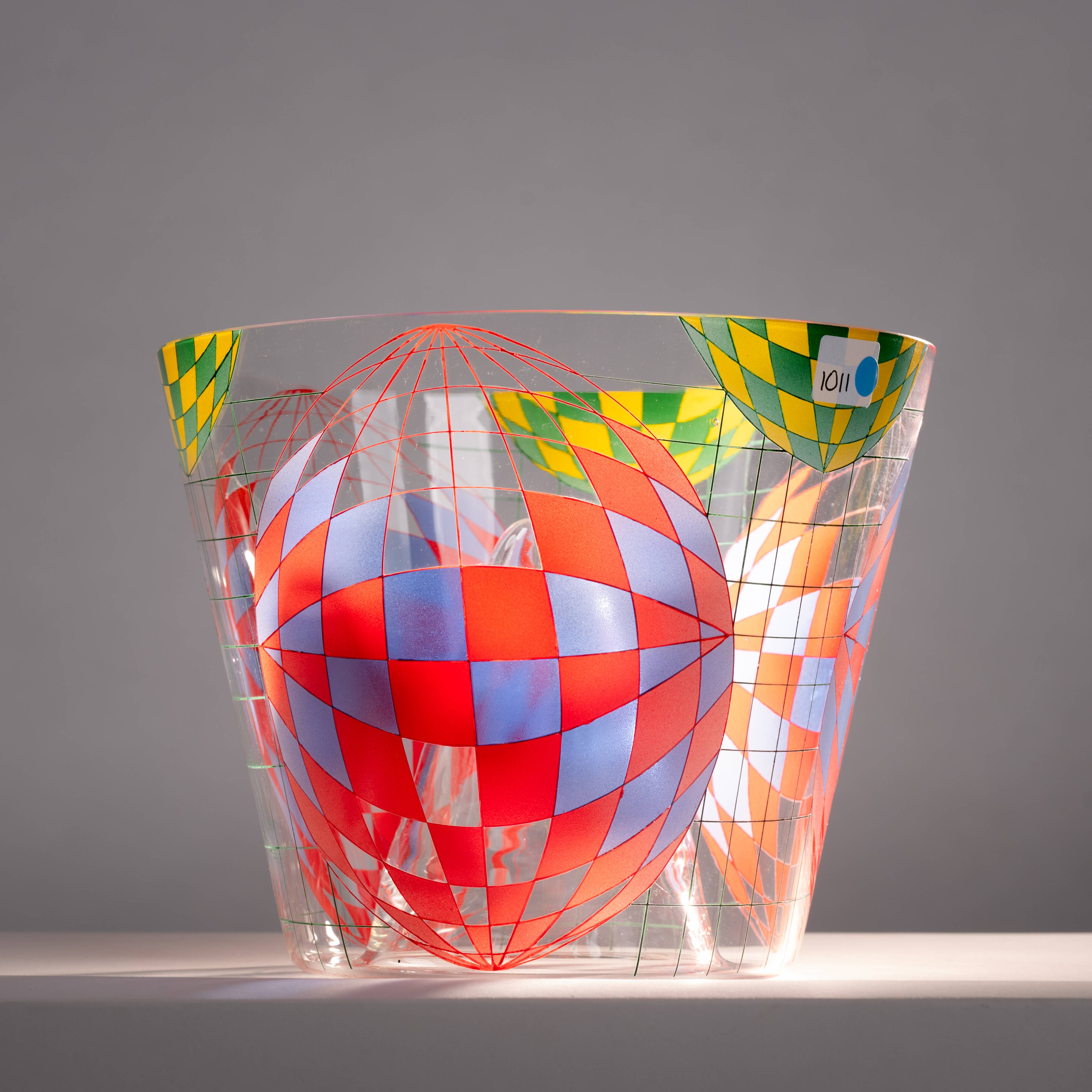 art glass object vase