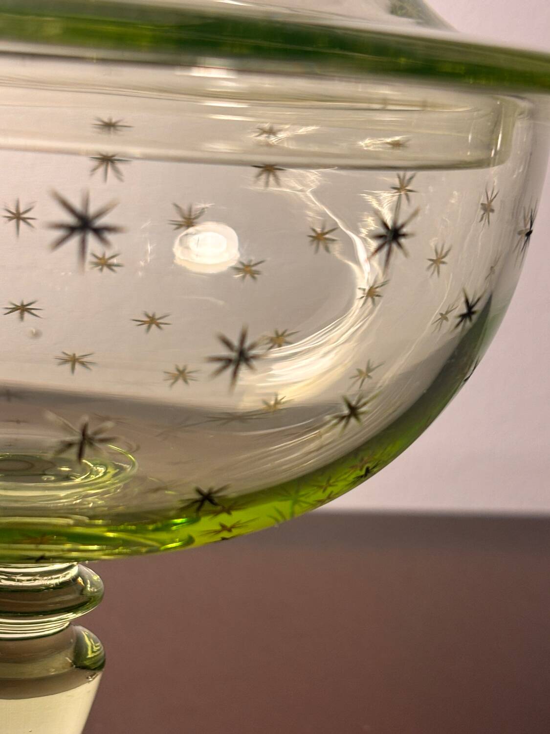 Baccarat/Saint Louis Compotier Ouraline crystal