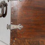 Coffre antique (style Chippendale)