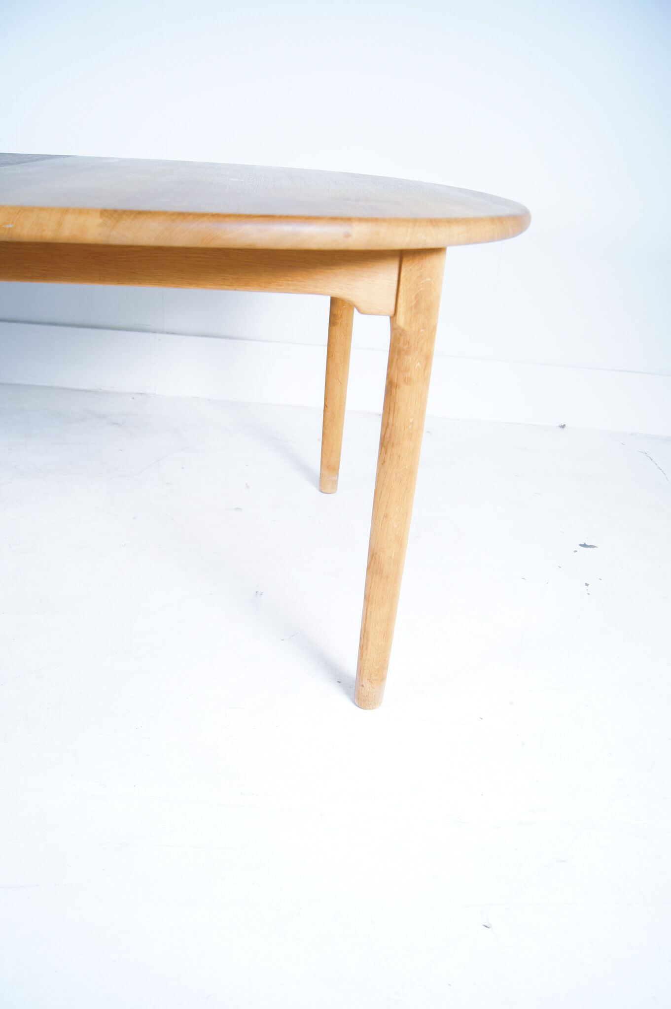 KP Møbler - Kurt Østervig - massive oak extendable dining table