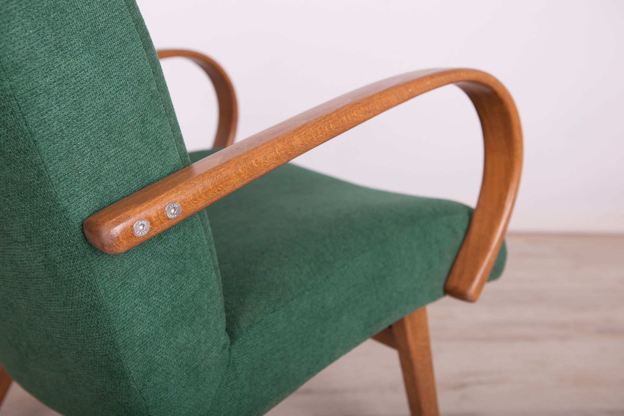 Pair of Model 53 armchairs by Jaroslav Smidek for TON, 1960s