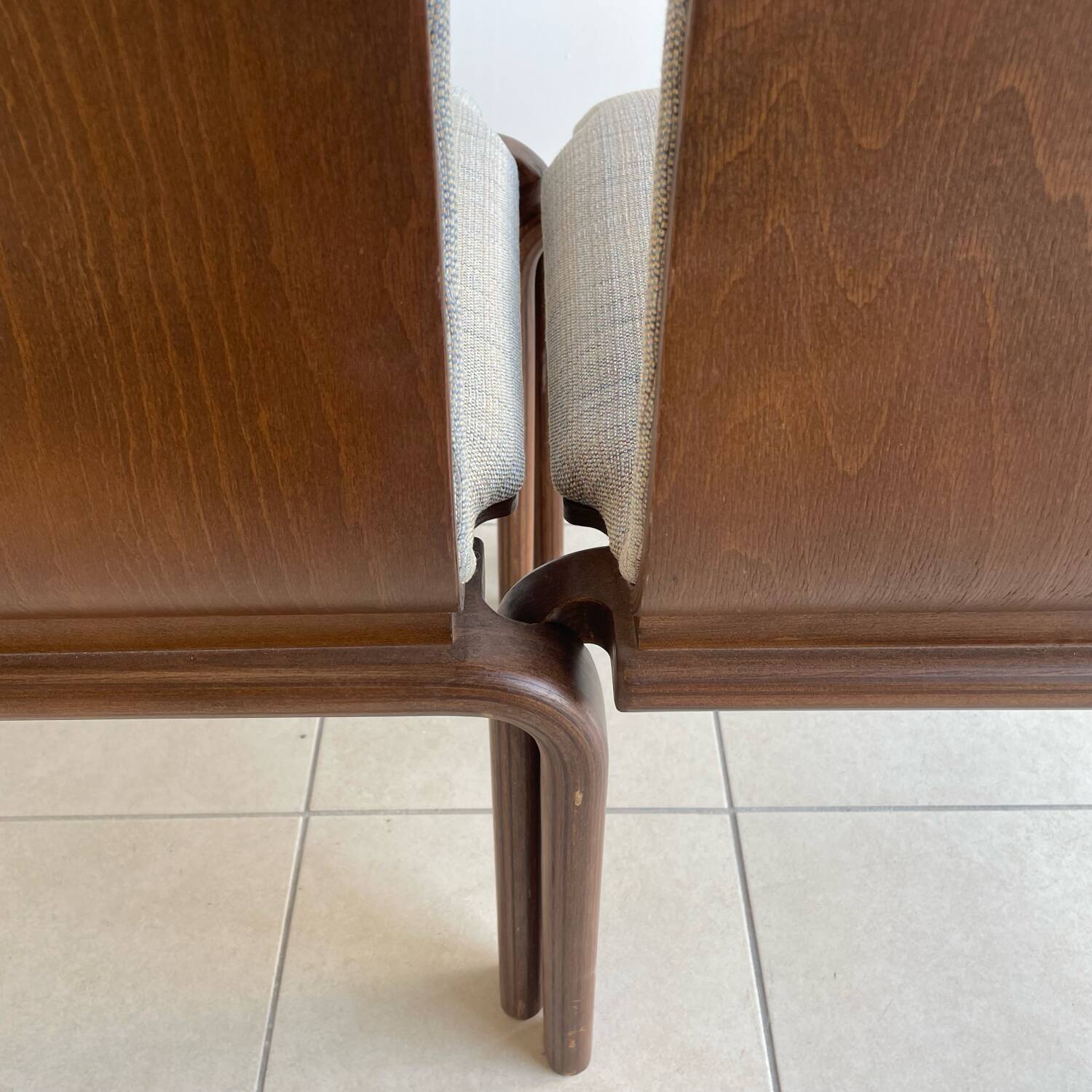 Chaises en noyer encastrable, Sauder designare, années 1960, USA