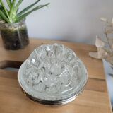 Flower with removable silver foot