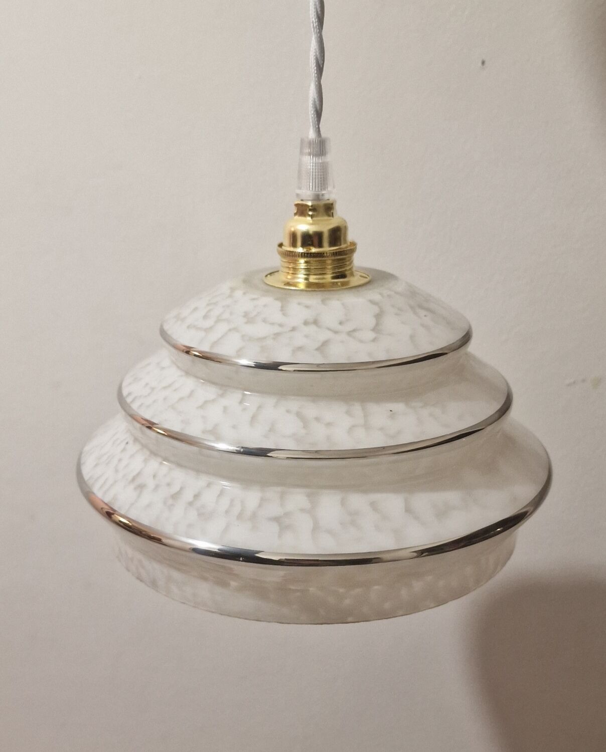 Art Deco period glass suspension in clichy glass