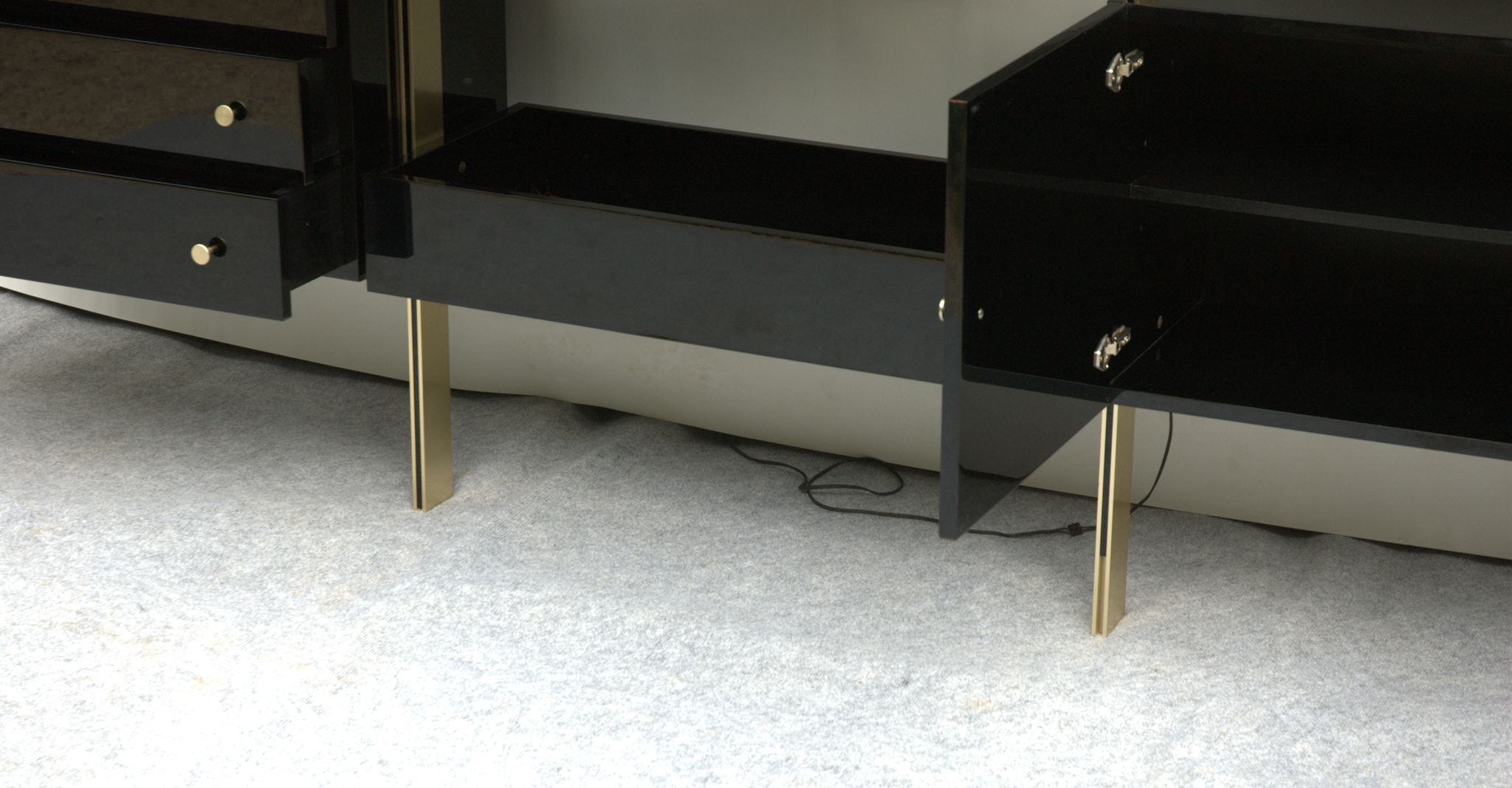 Library shelves in lacquer and brass by Roche Bobois 1970 s