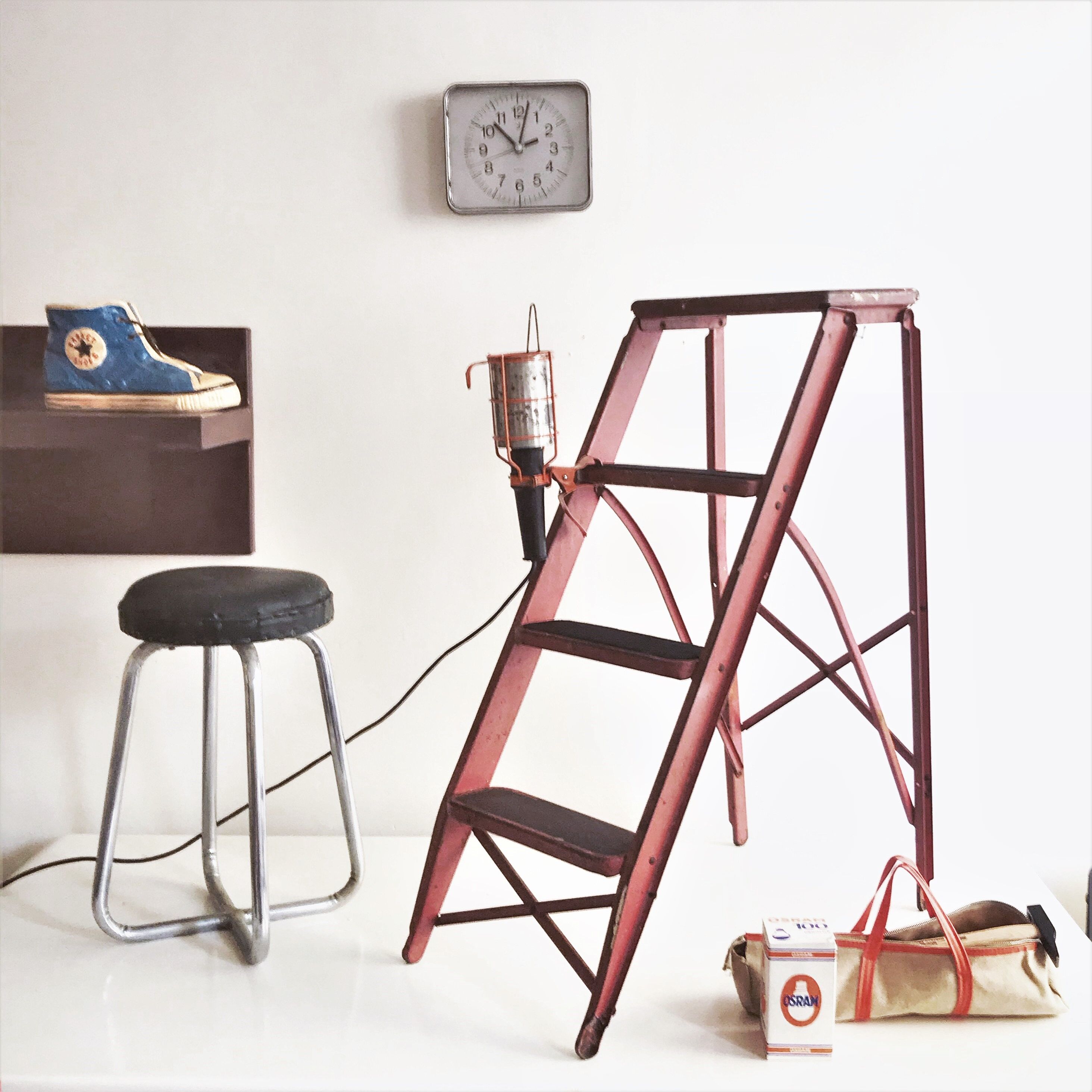 Metal ladder 50s