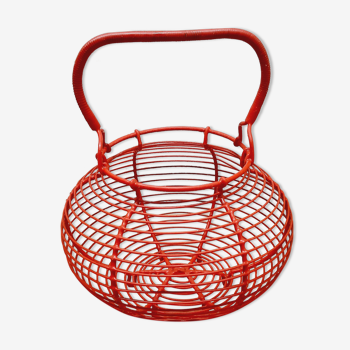 Vintage egg basket