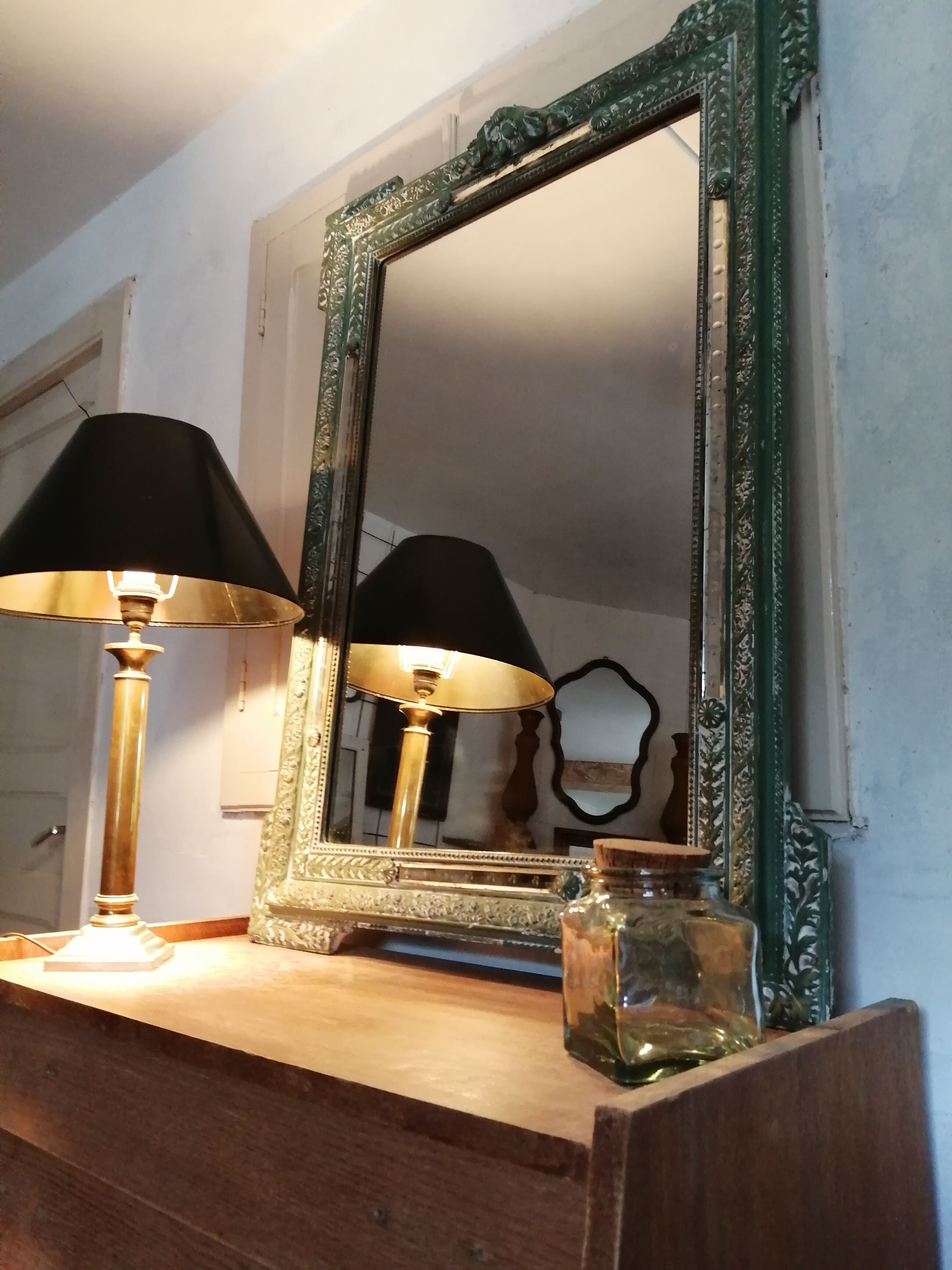 Mirror mercury flat wood