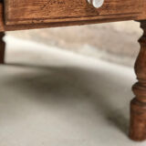 Ancienne table basse pieds tournés
