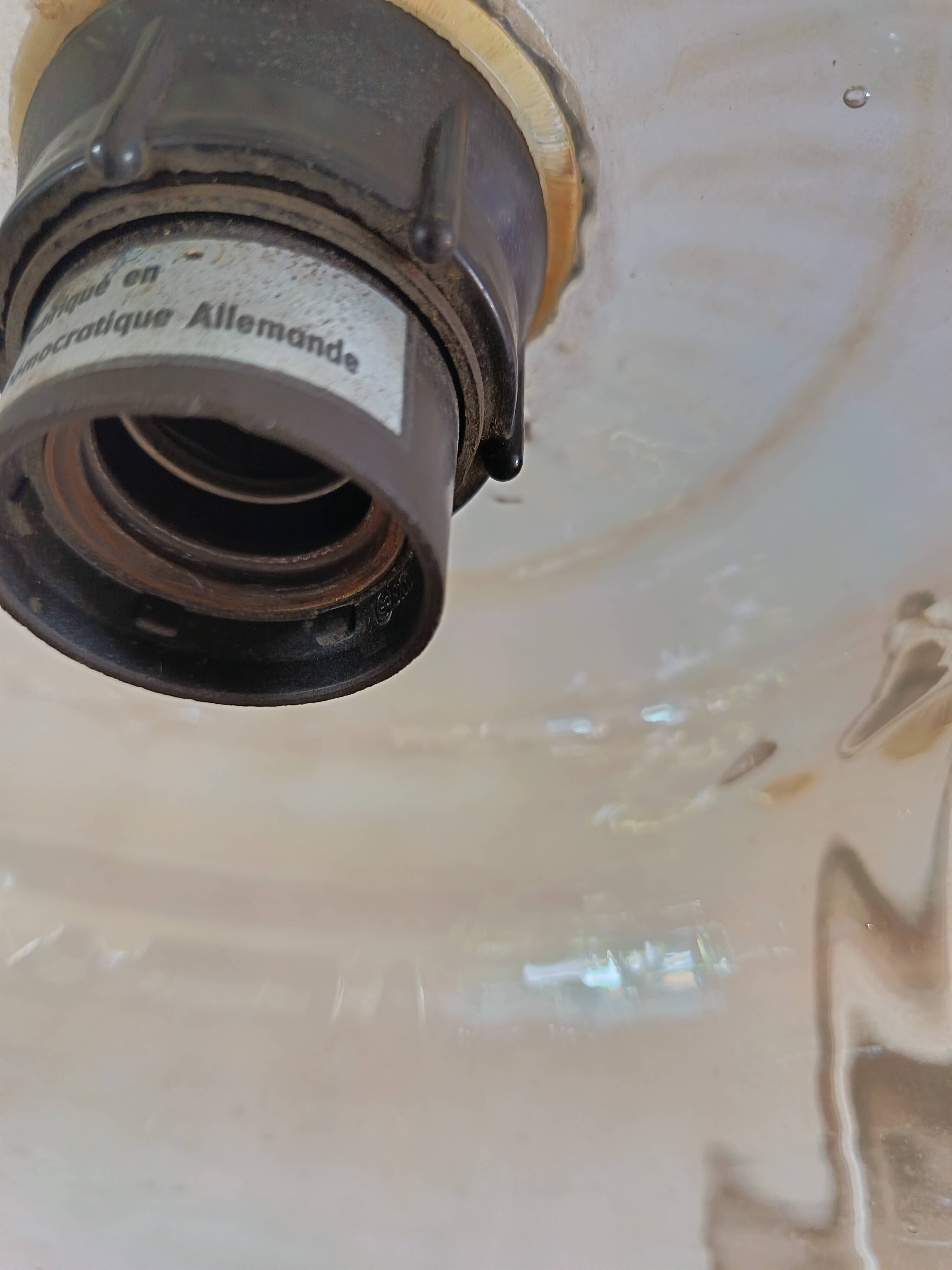 Suspension en verre années 70