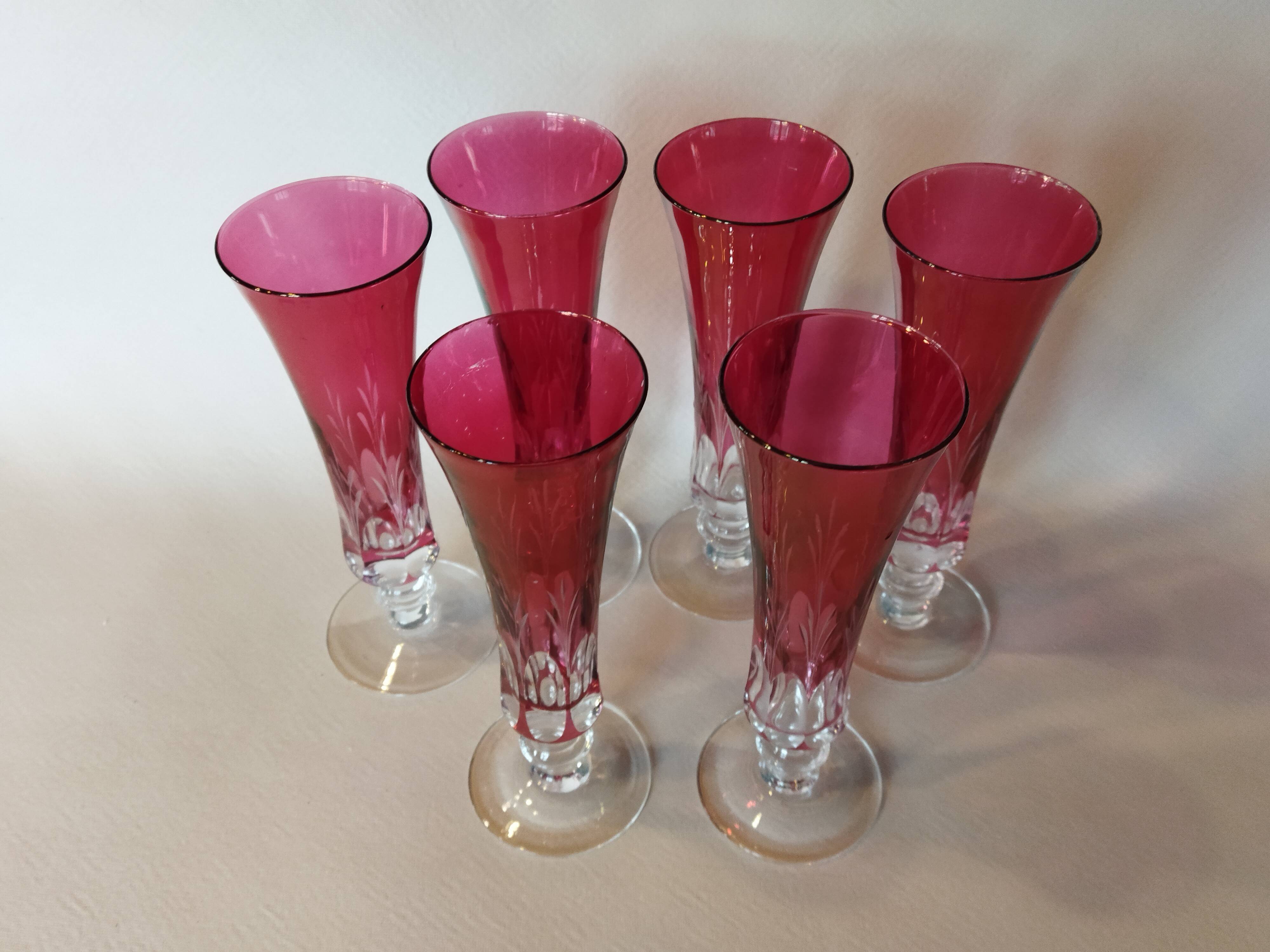 6 vintage champagne flutes