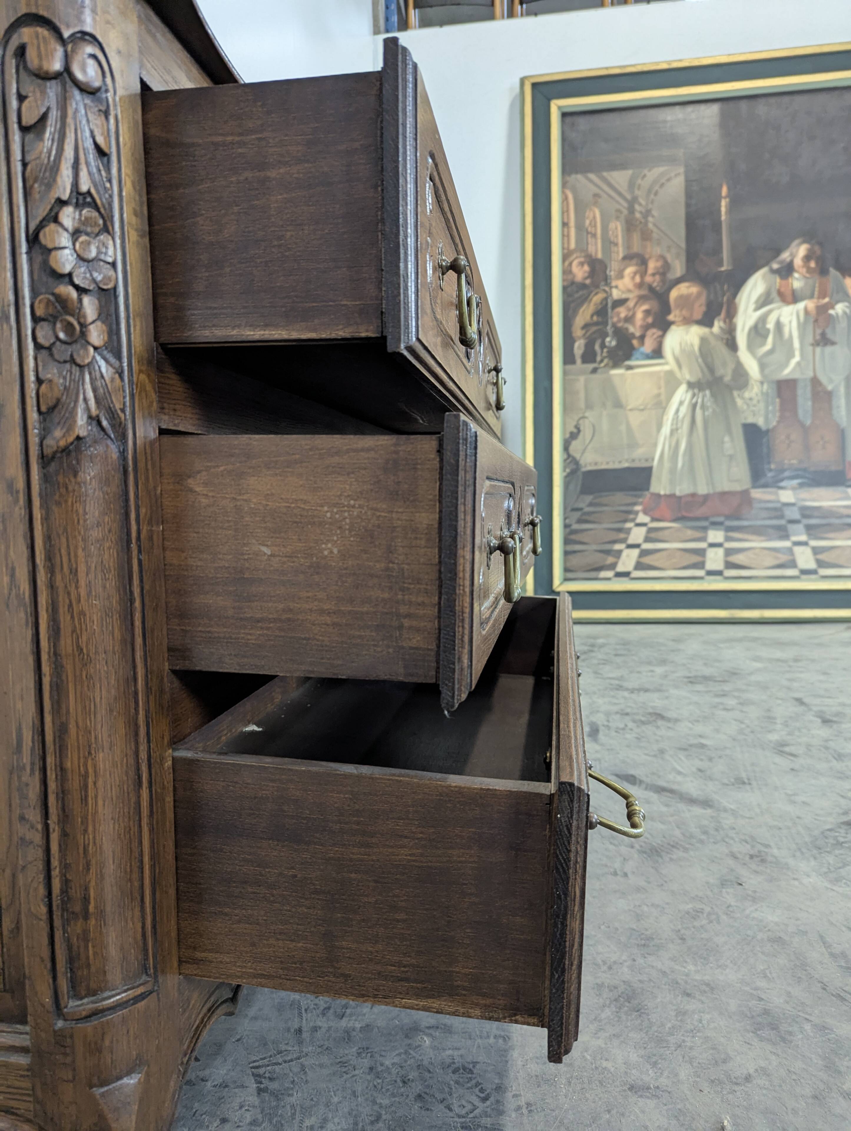 Louis XV style neo-rustic oak chest of drawers