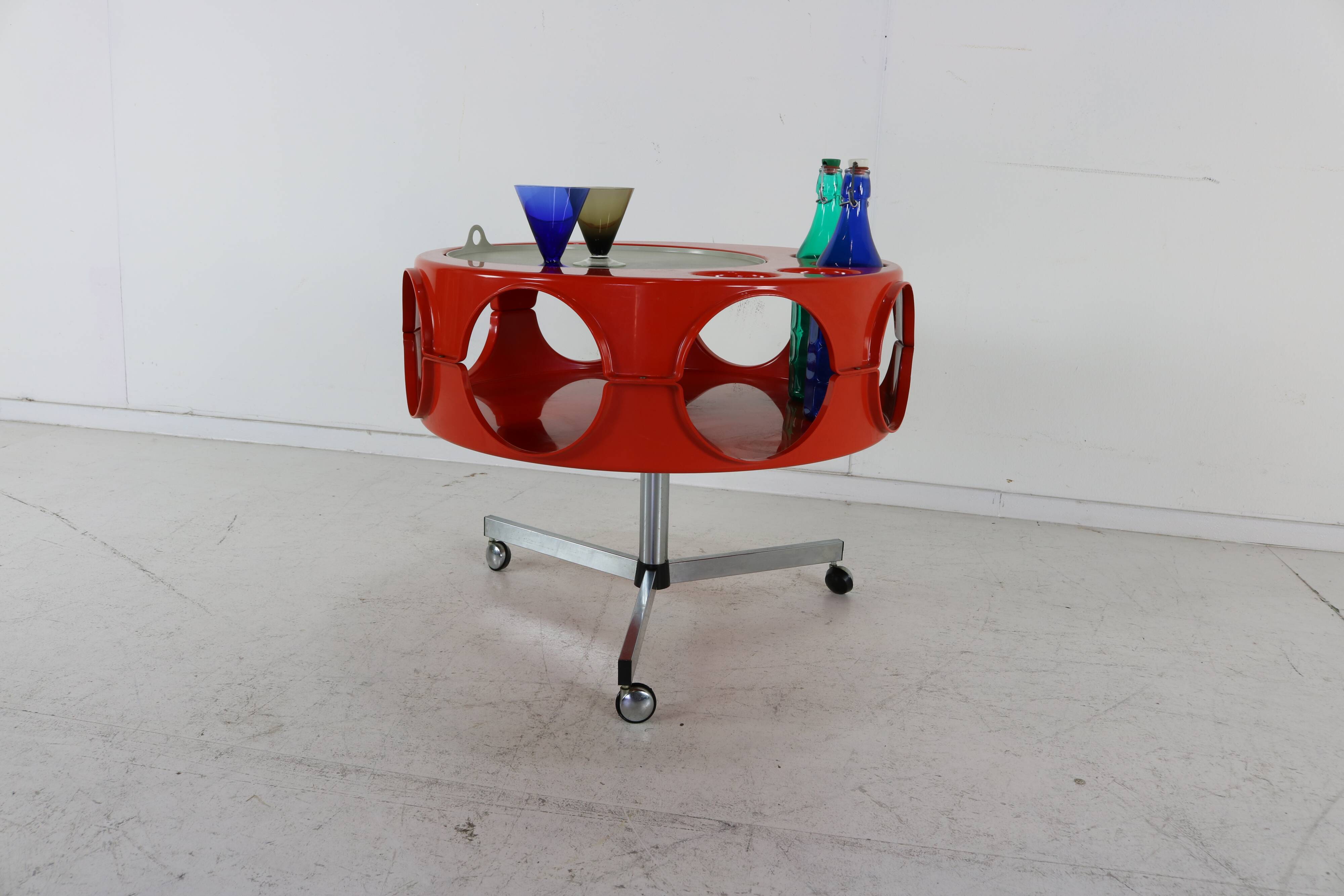 Space age 70s orange syntheric bar on casters