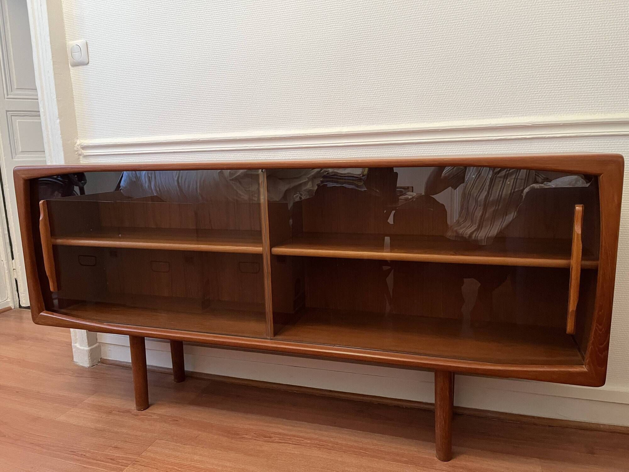 Scandinavian enfilade