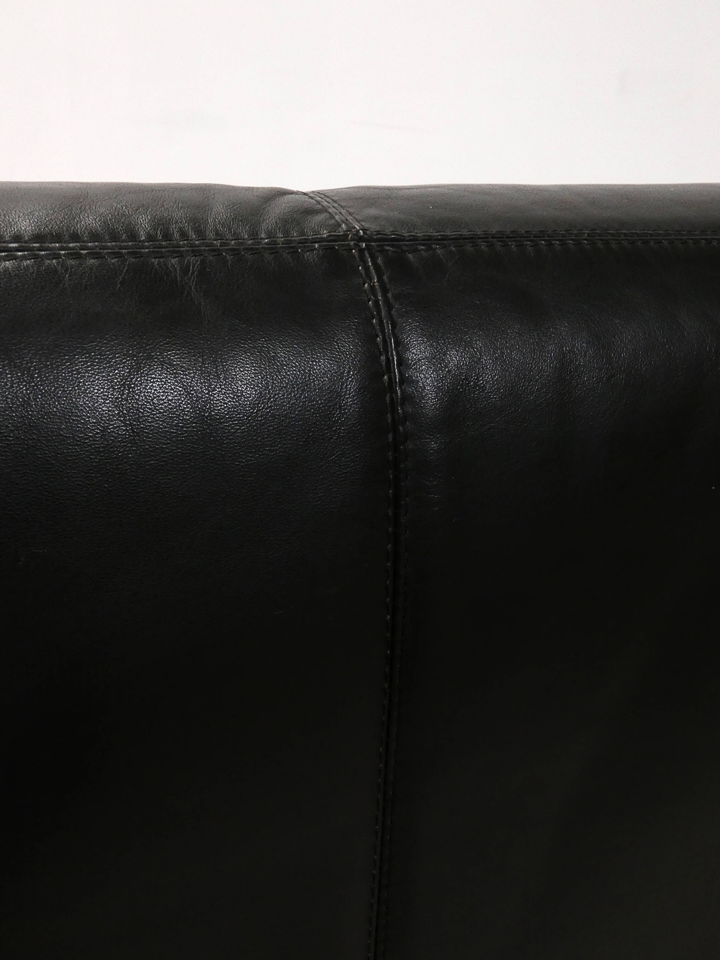 Brigadier loveseat - Cini Boeri for Gavina