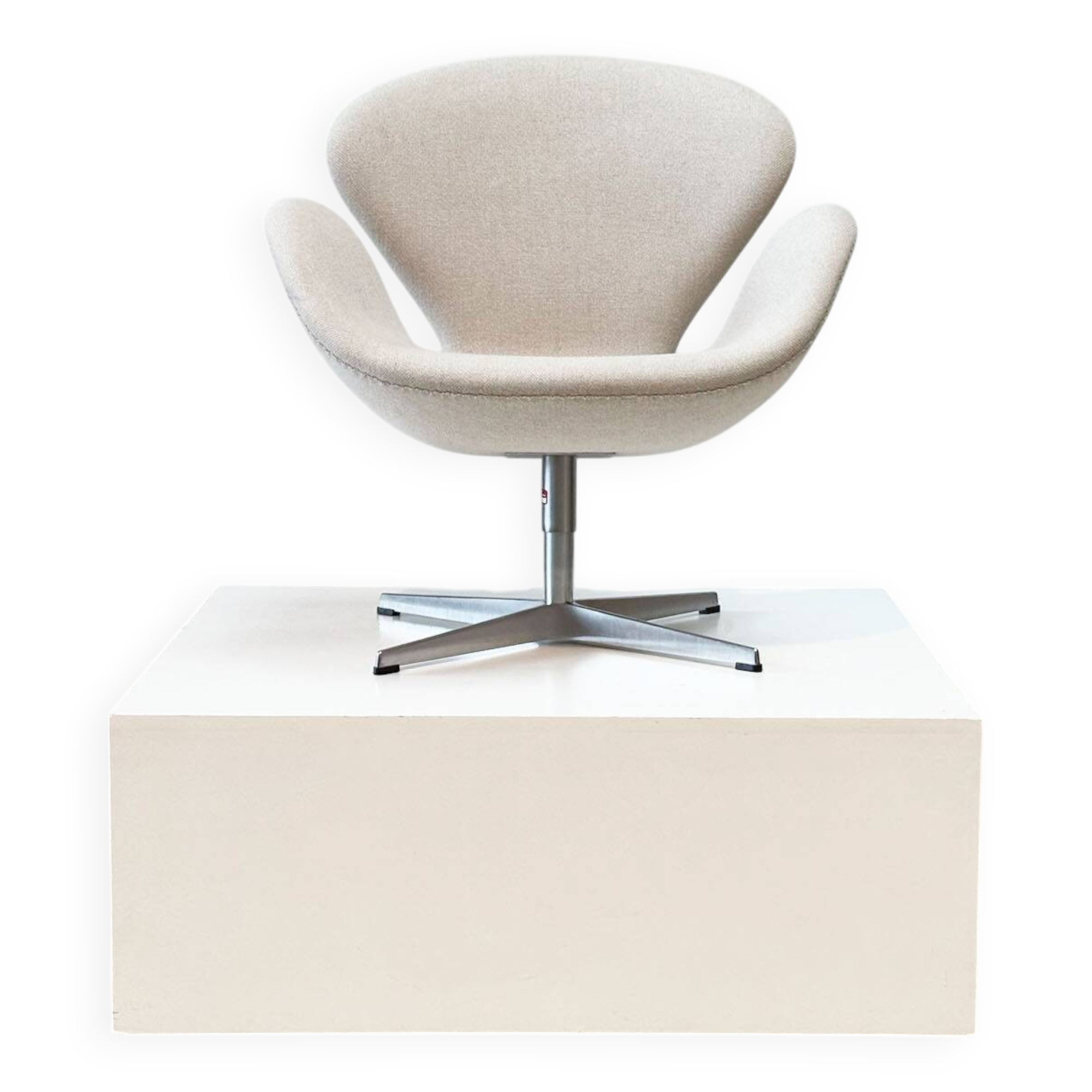 Chaise Swan d'Arne Jacobsen pour Fritz Hansen