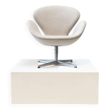 Swan chair by Arne Jacobsen for Fritz Hansen
