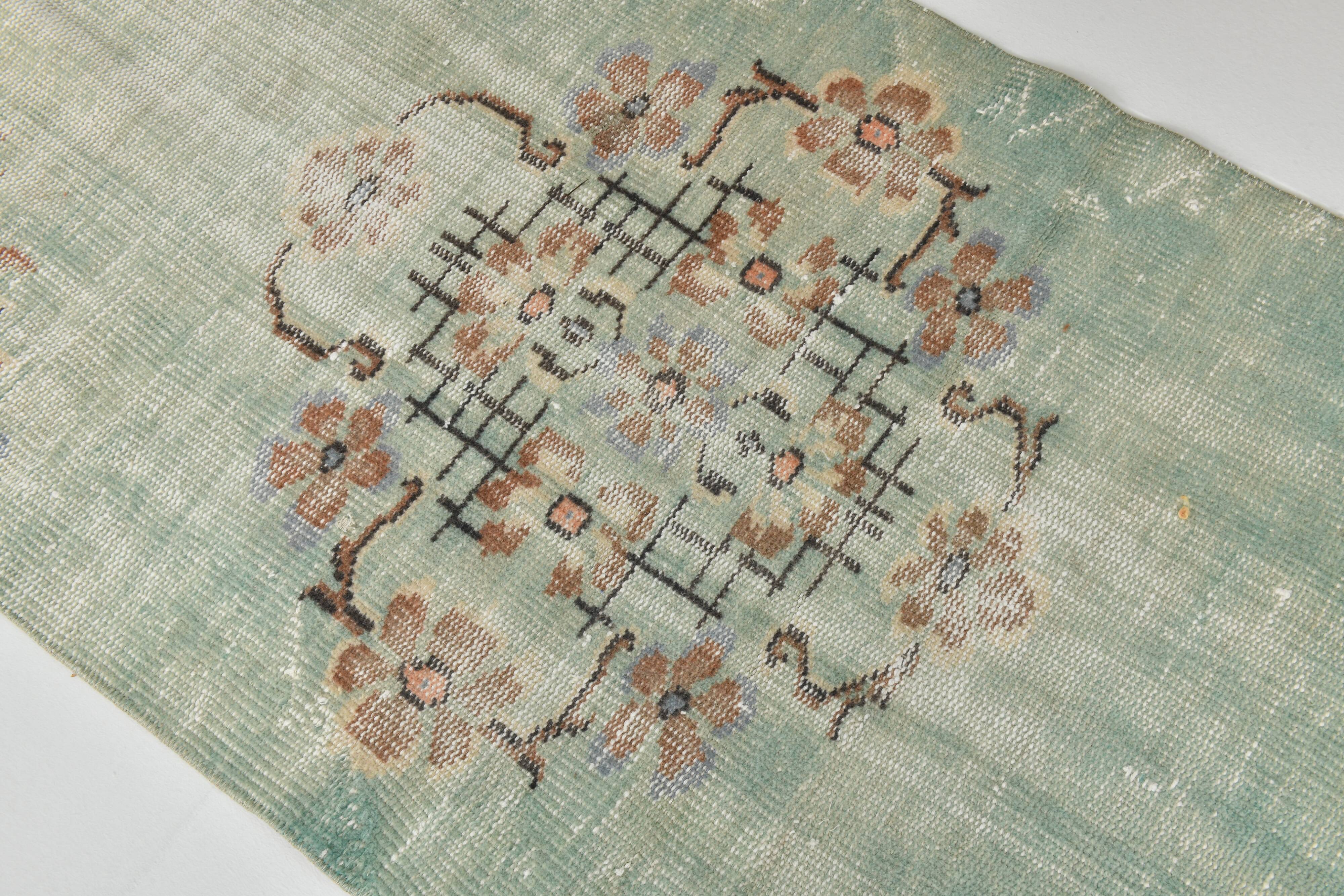 3x9 Light Green Persian Vintage Runner Rug, 81x282Cm