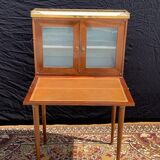 Happiness of the day in Louis XVI-era mahogany