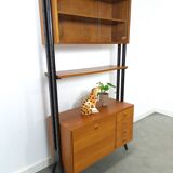 Armoire design en teck Musterring avec pieds noirs