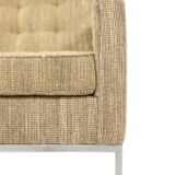 Florence Knoll, pour Knoll. Canapé et paire de fauteuils. Années 1960-70.