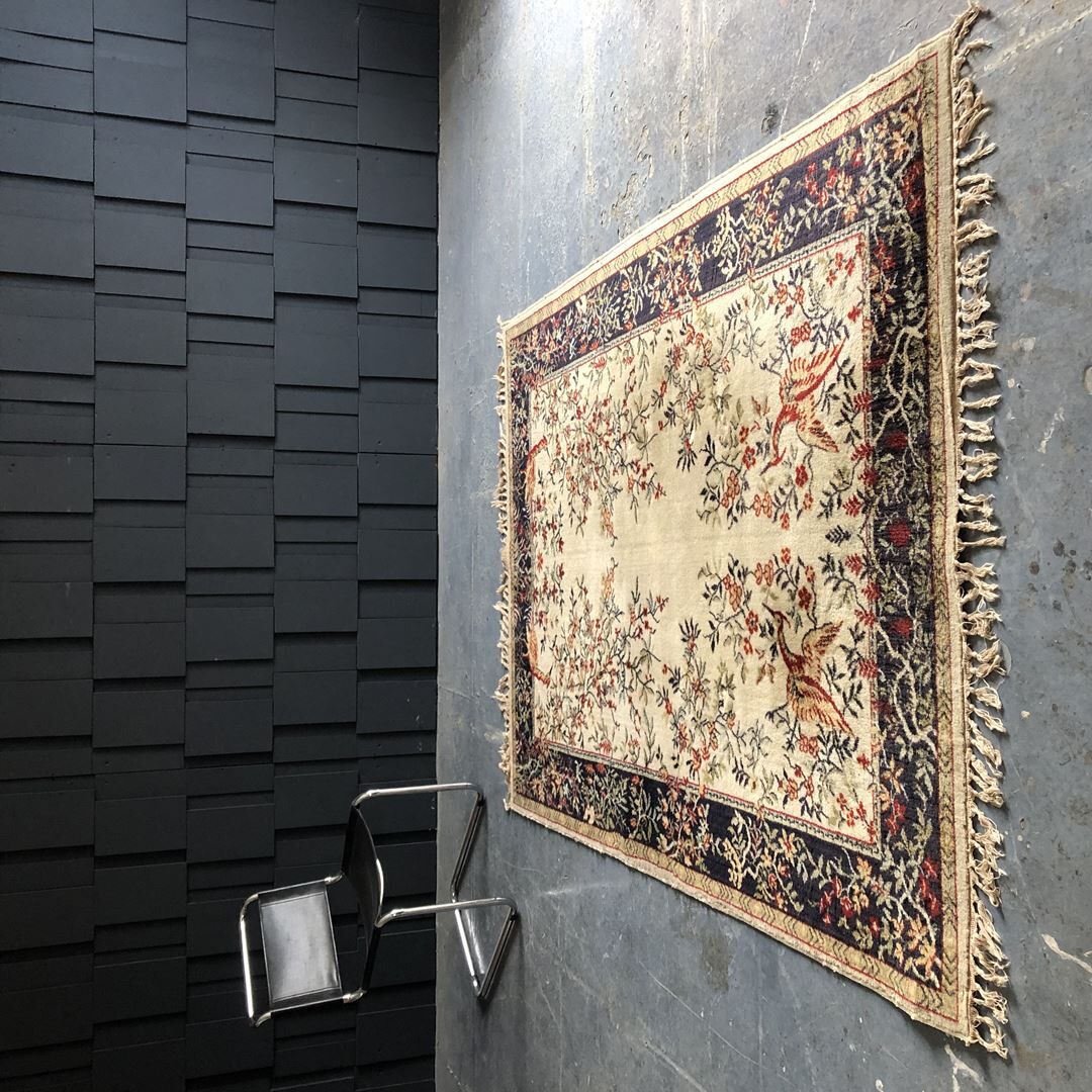 Oriental carpet 162x220