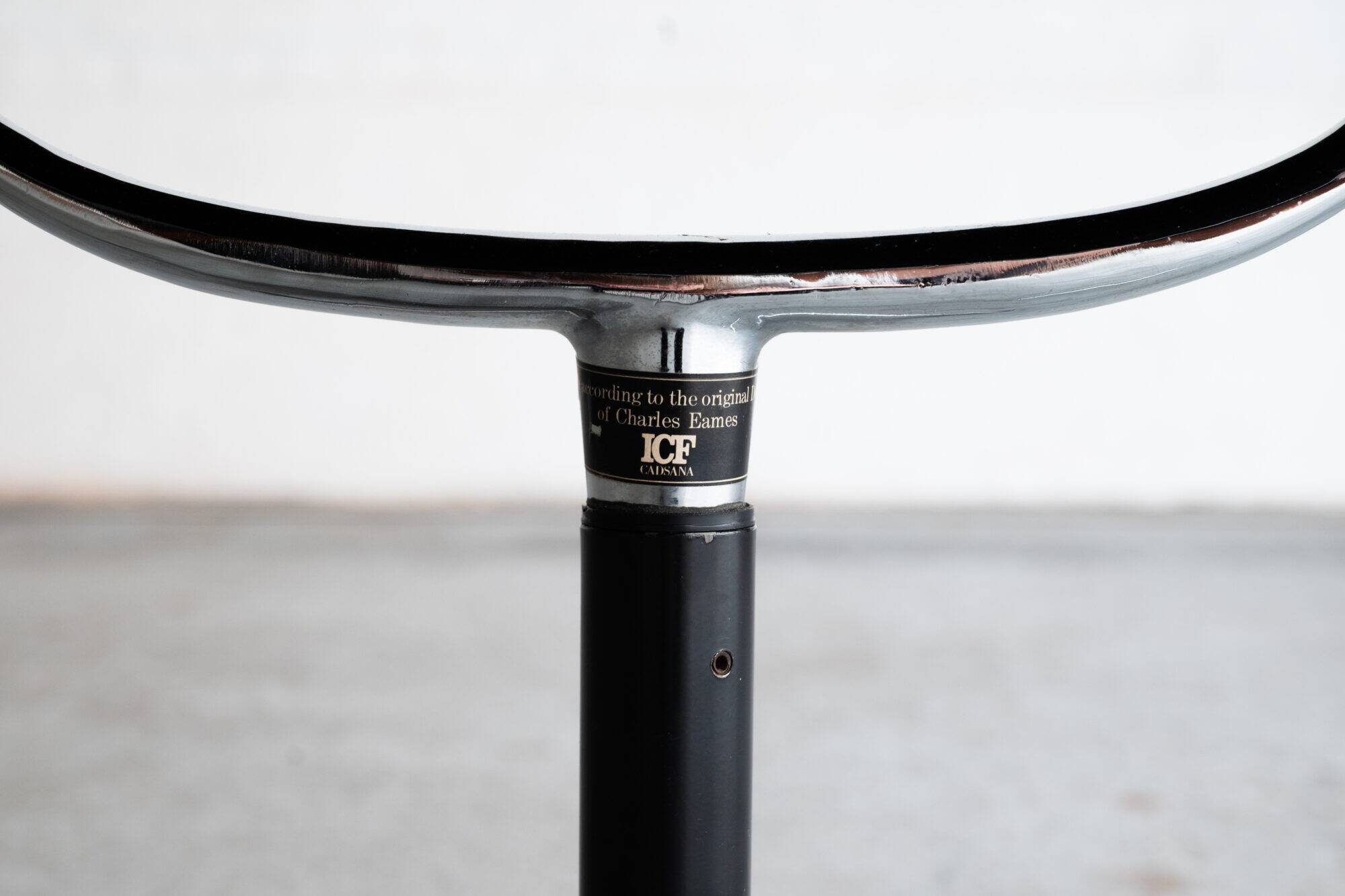 Paire de chaises de bureau ‘EA108’ par Charles & Ray Eames