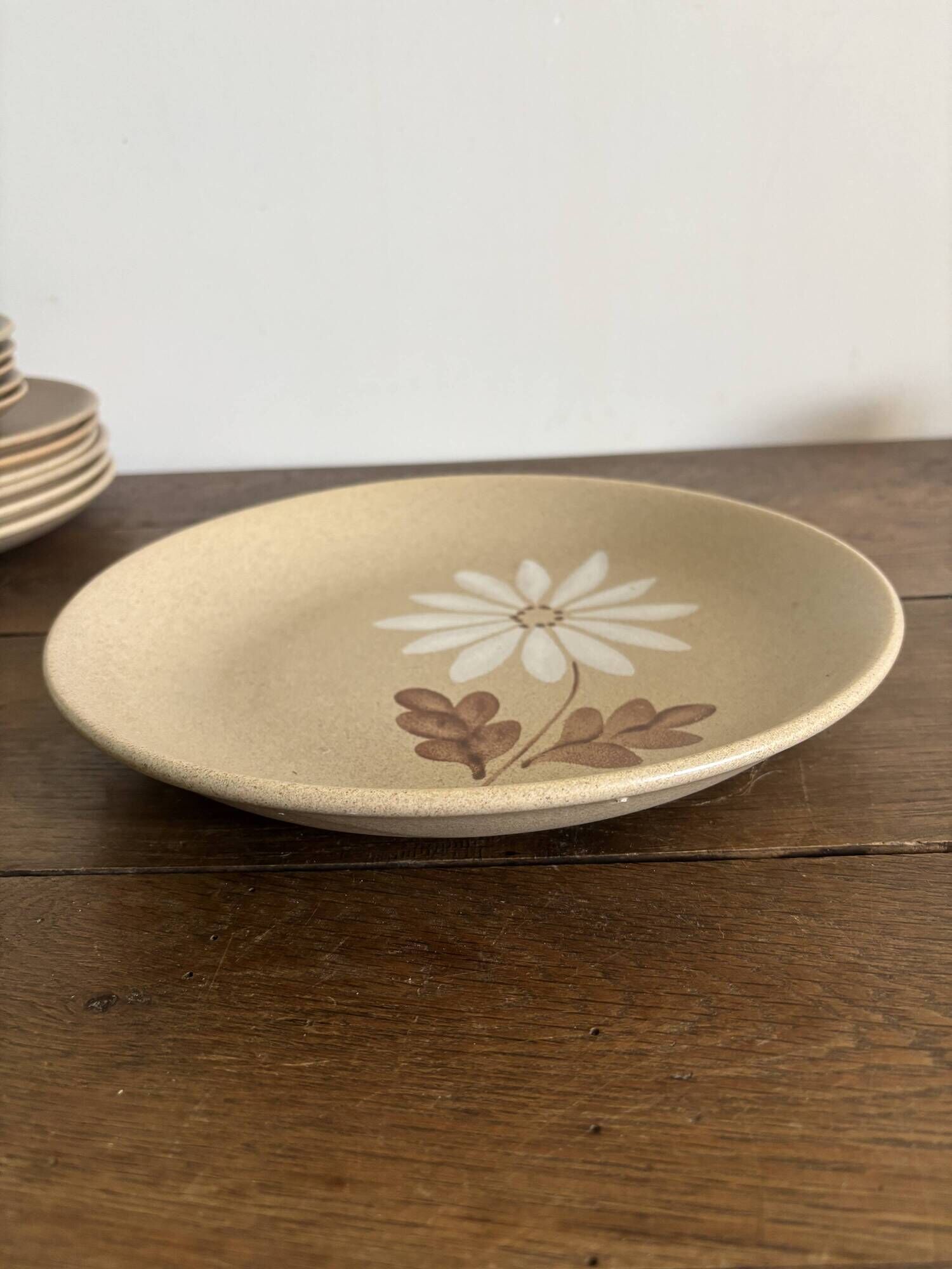 Vintage Autumn tableware from Saint-Amand – 16 pieces