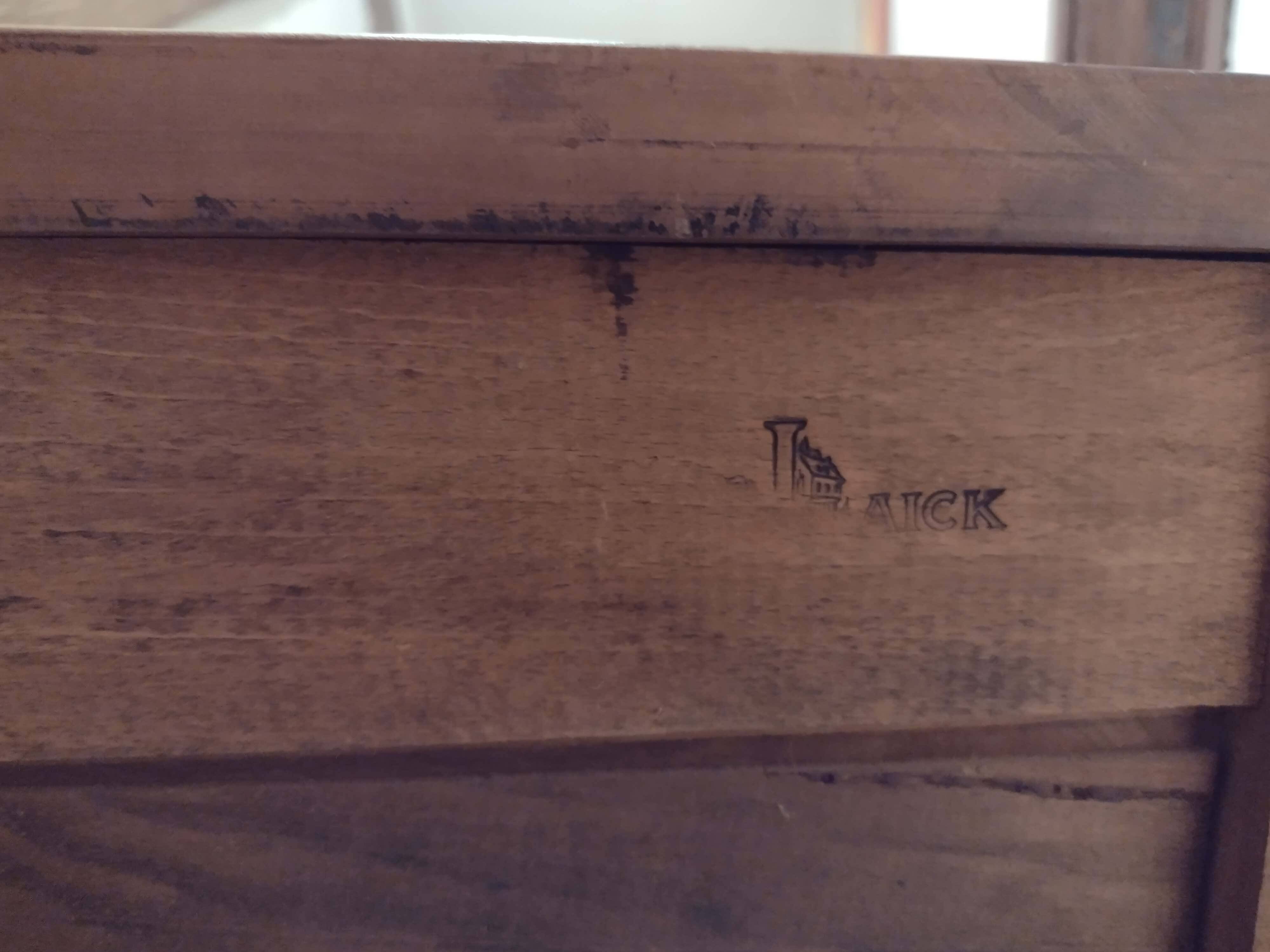 Commode 3 tiroirs de Jean Laïck