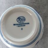 Small Hutschenreuther porcelain sugar bowl, Blue Onion model