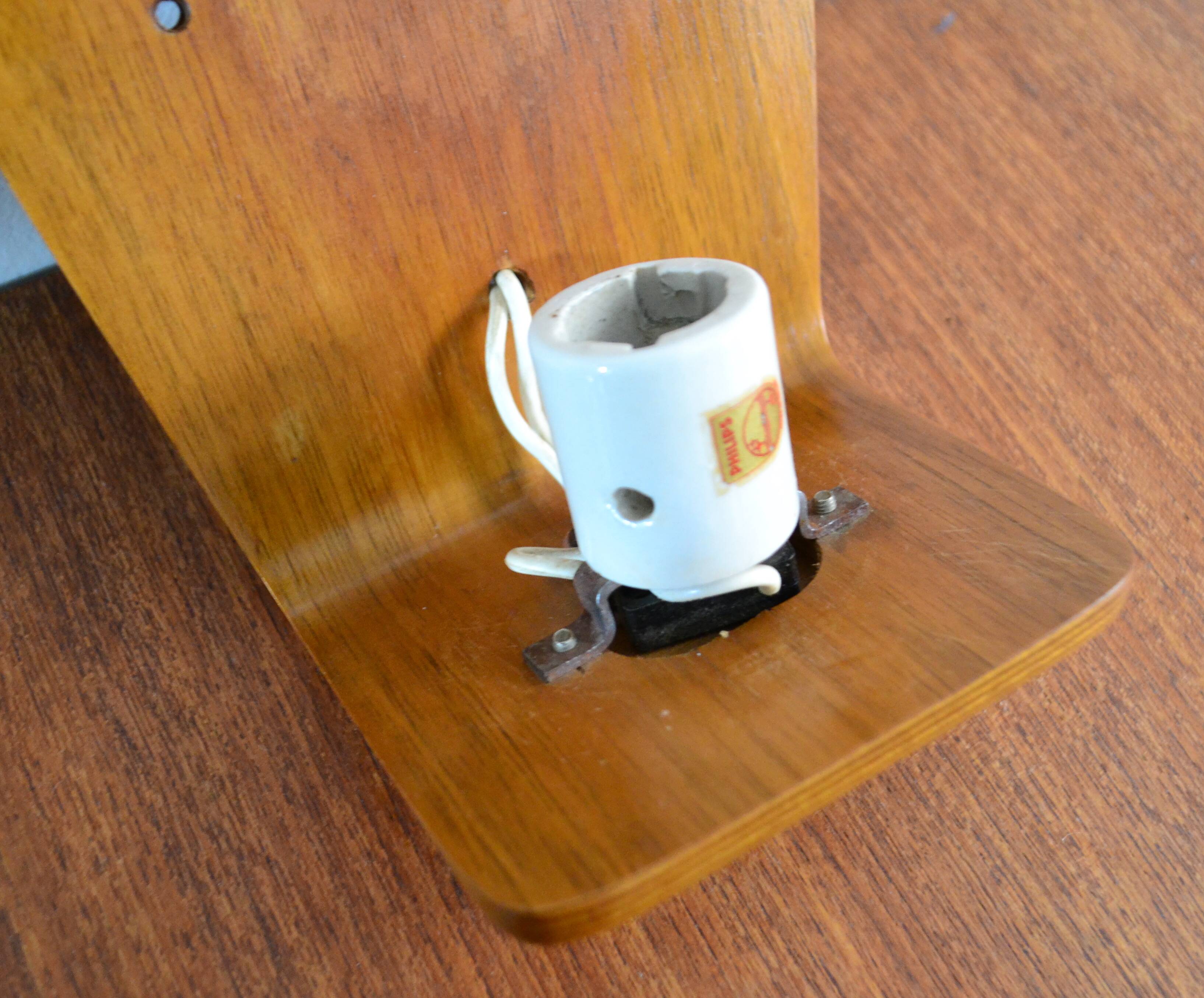 NX 41 Louis Kalff wall lamp for Philips teak from the 50s