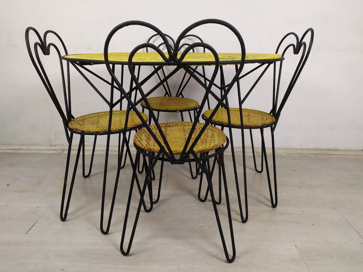 Mathieu Matégot garden lounge